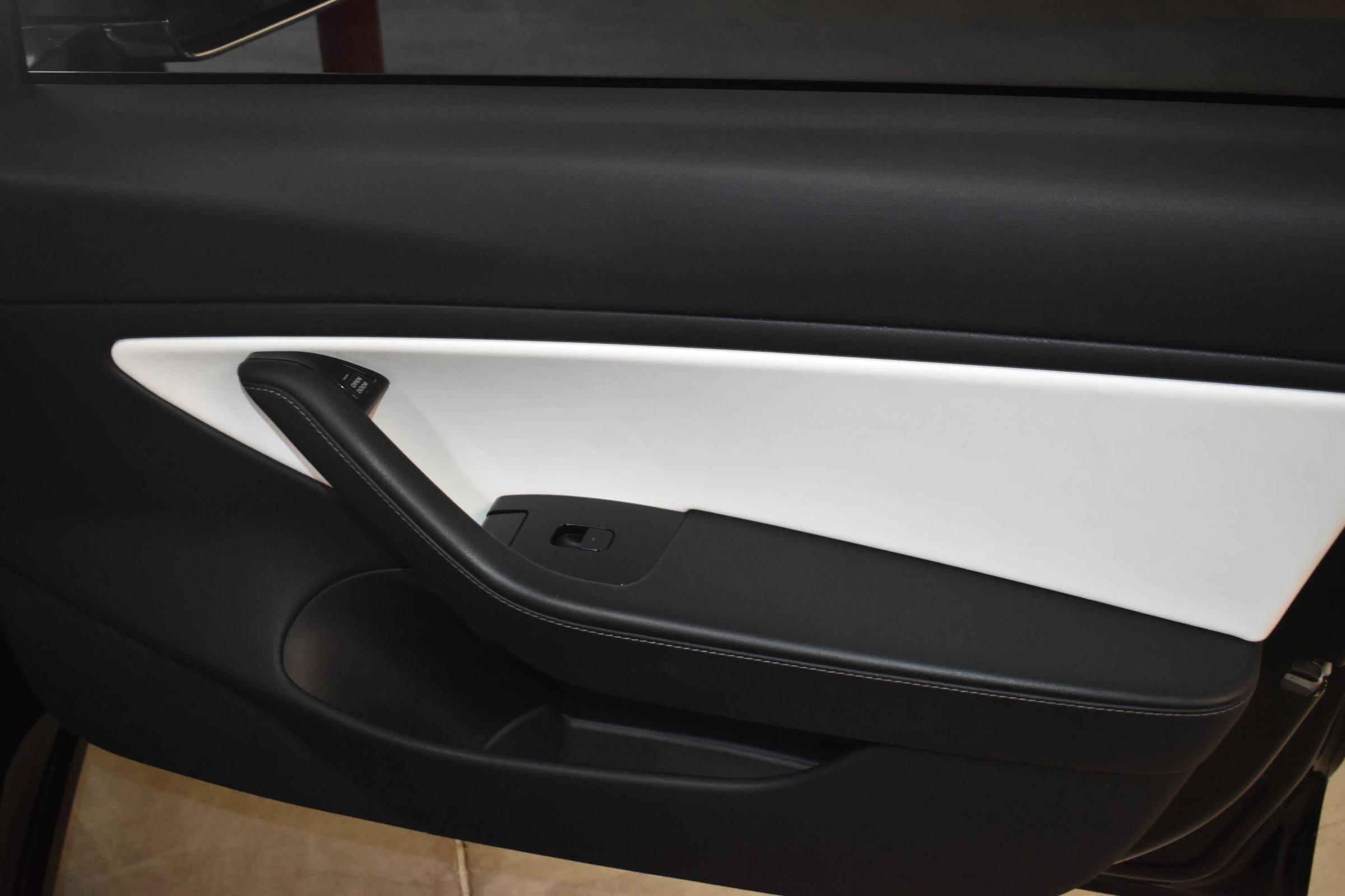 Used 2024 Tesla Model Y Performance AWD/4WD image 18