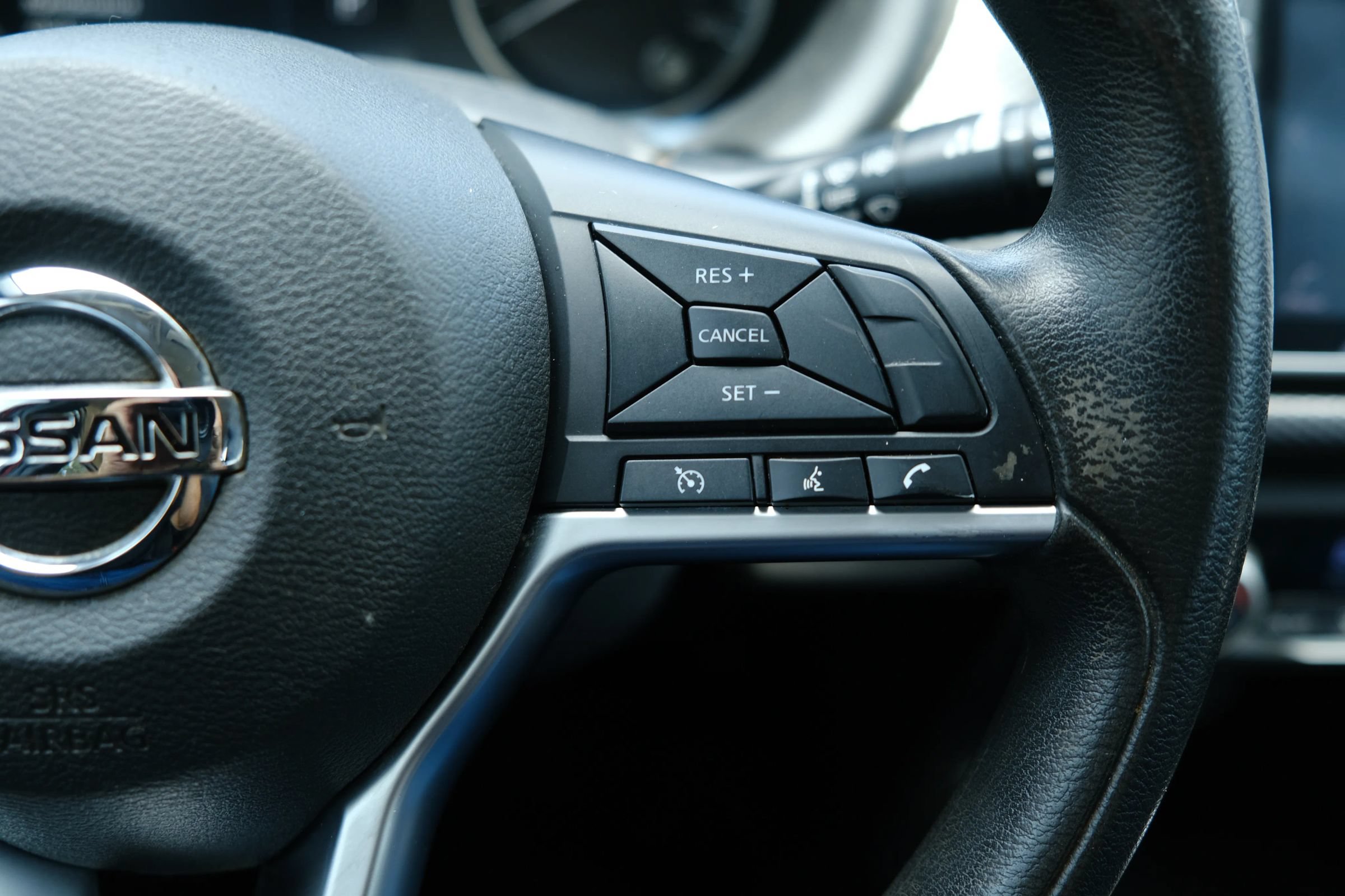 Used 2019 Nissan Kicks SV FWD image 24