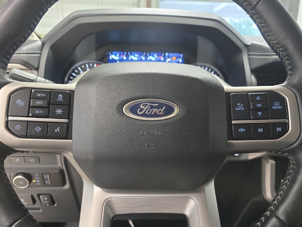 Used 2024 Ford Expedition XLT AWD/4WD image 12
