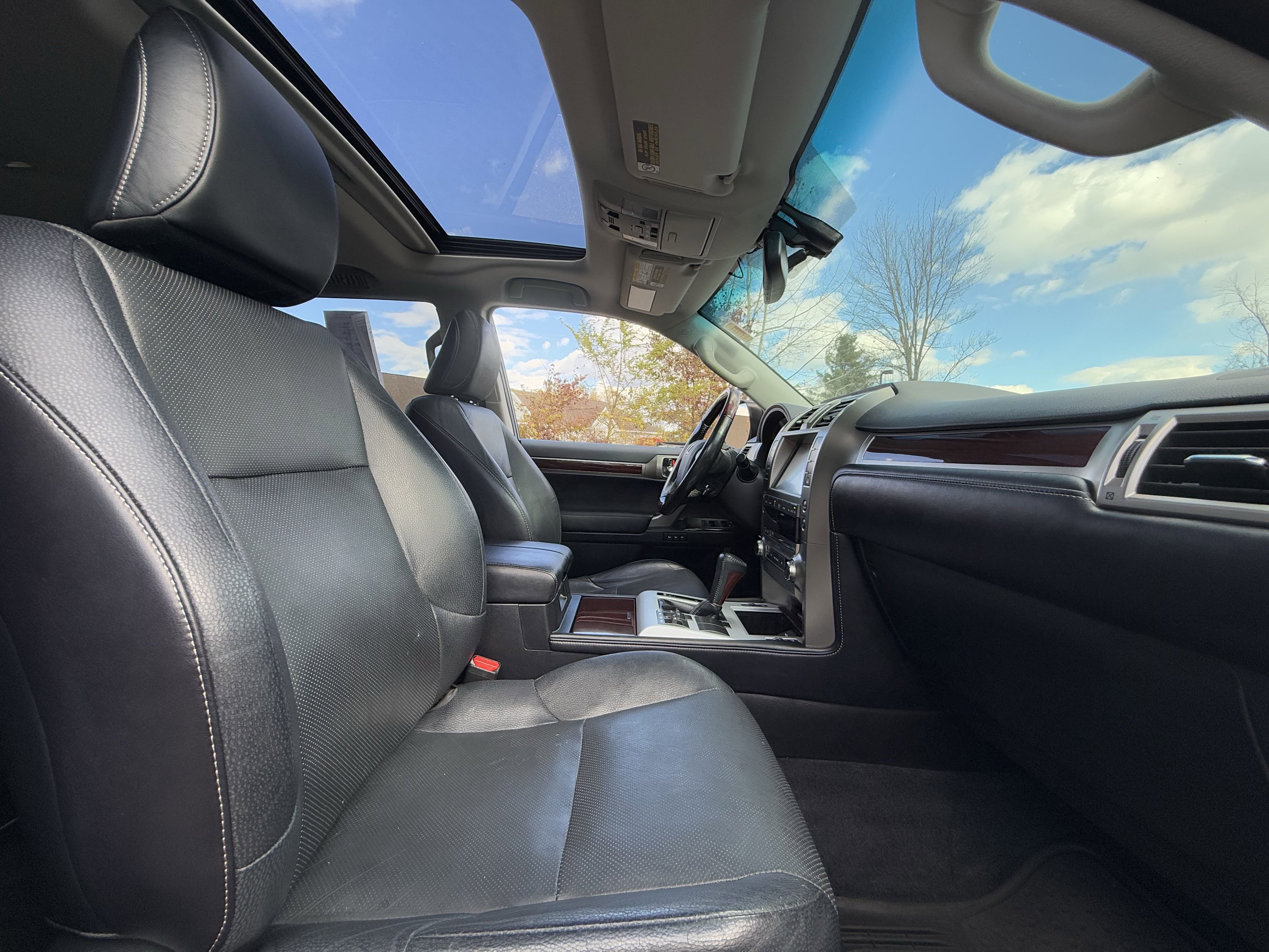 Used 2017 Lexus GX 460 image 42