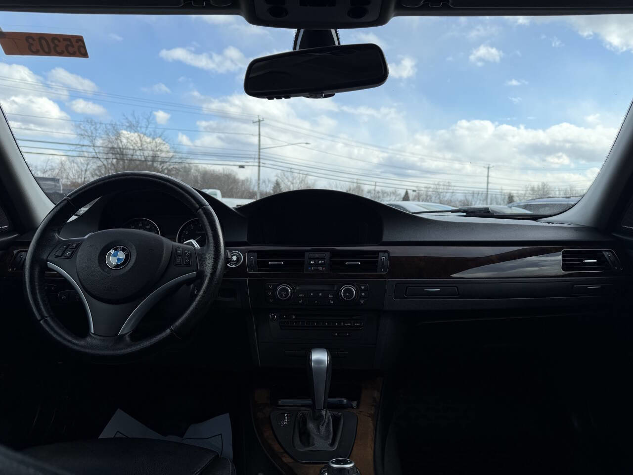 Used 2011 BMW 335i xDrive Sedan AWD/4WD image 16
