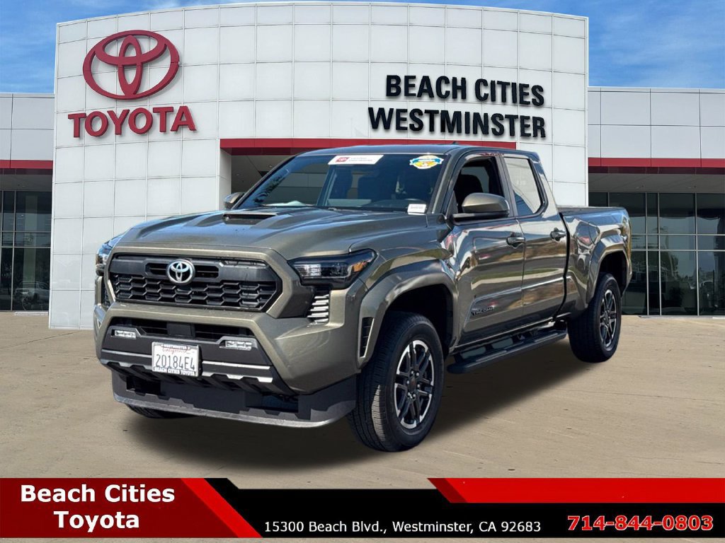 Certified 2025 Toyota Tacoma TRD Sport AWD/4WD image 6