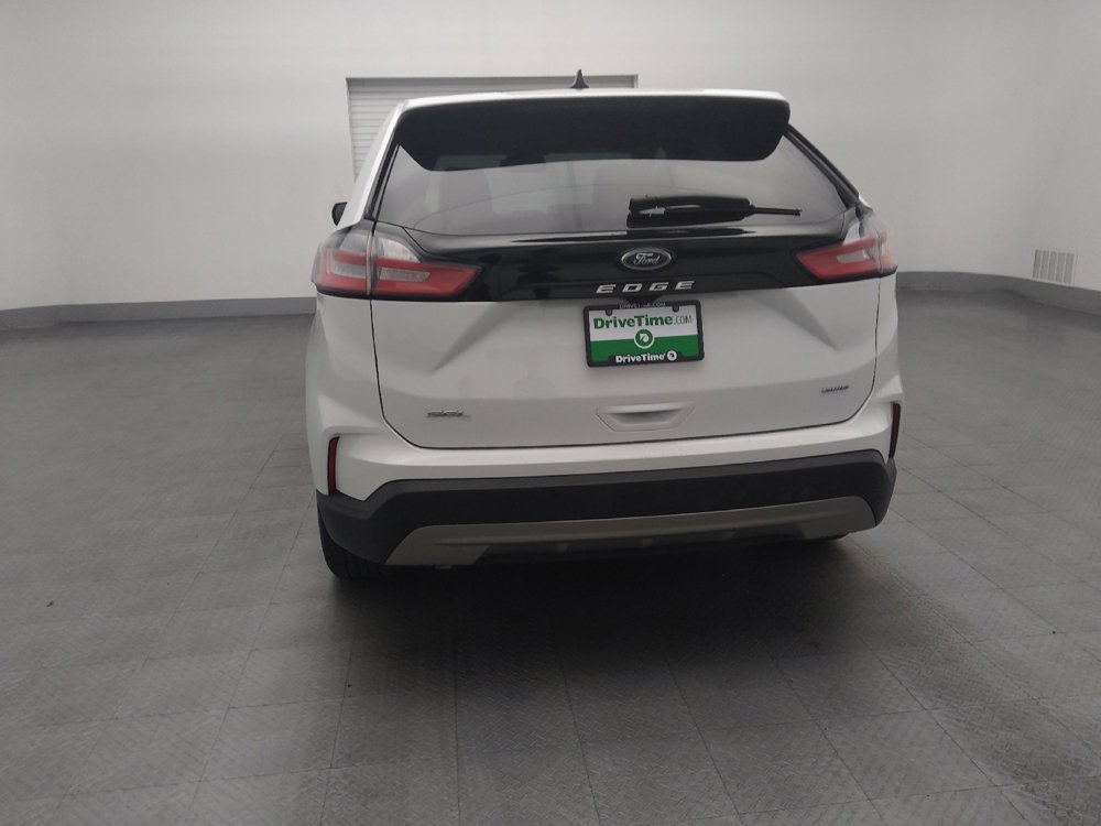 Used 2023 Ford Edge SEL image 6