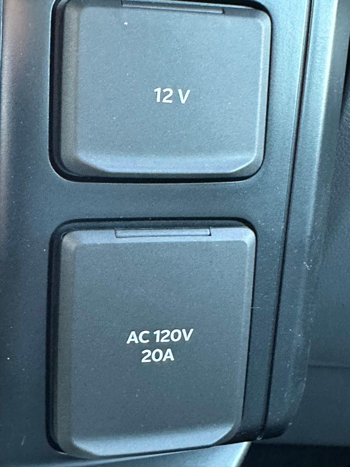 New 2025 Ford F150 Lightning Flash image 28