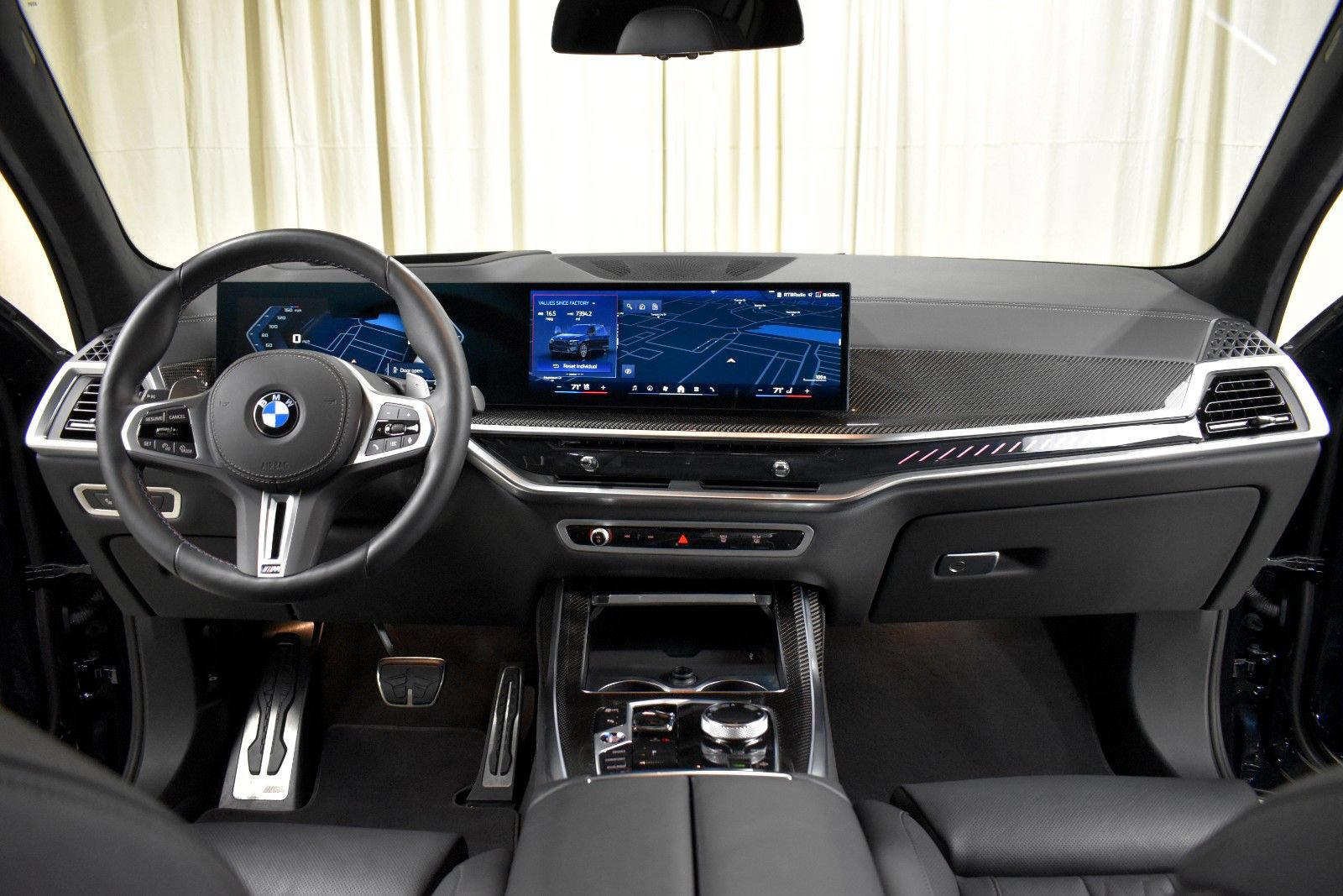 Used 2026 BMW X7 M60i AWD/4WD image 15