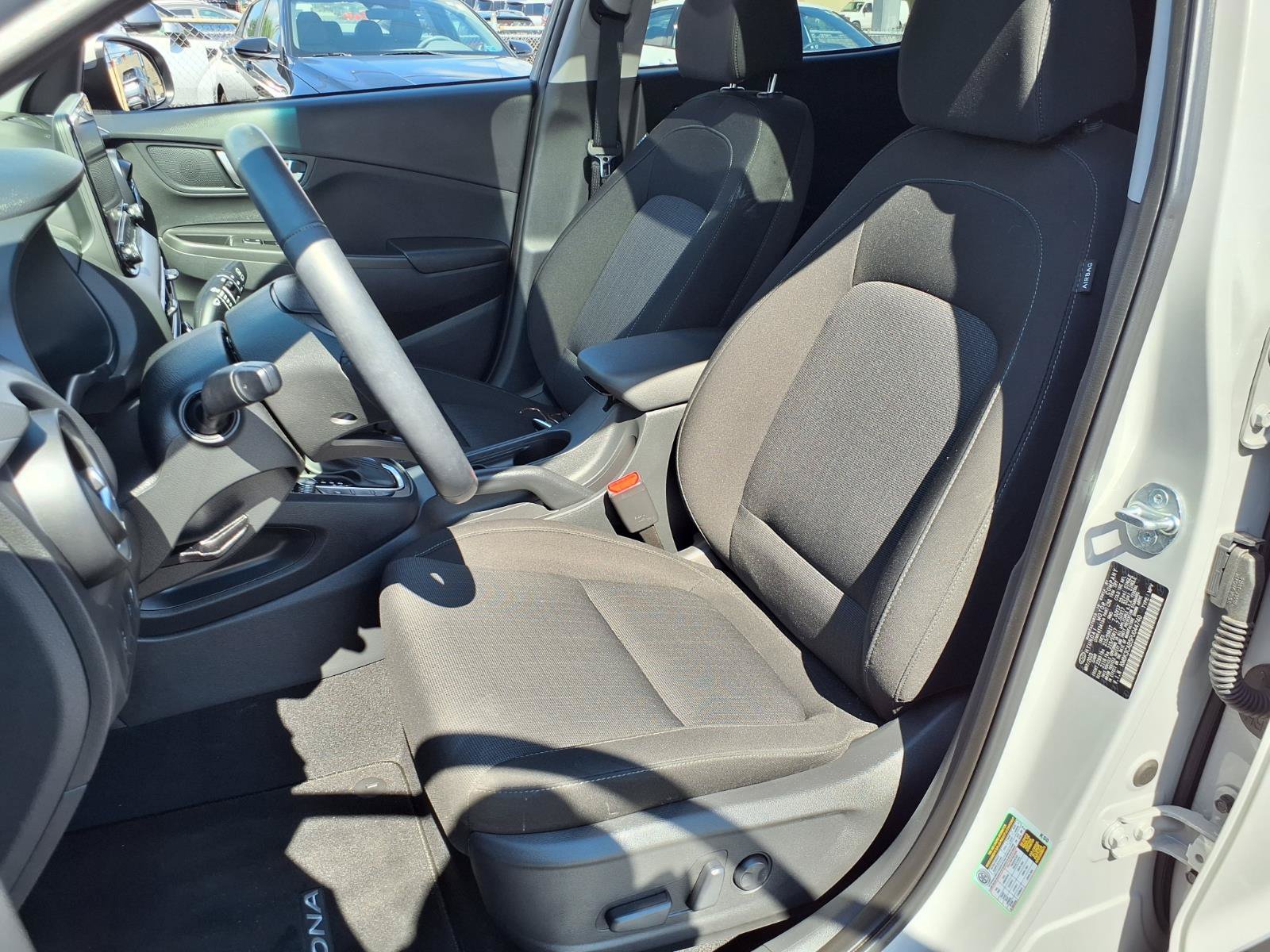 Certified 2023 Hyundai Kona SEL w/ Convenience Package AWD/4WD image 9