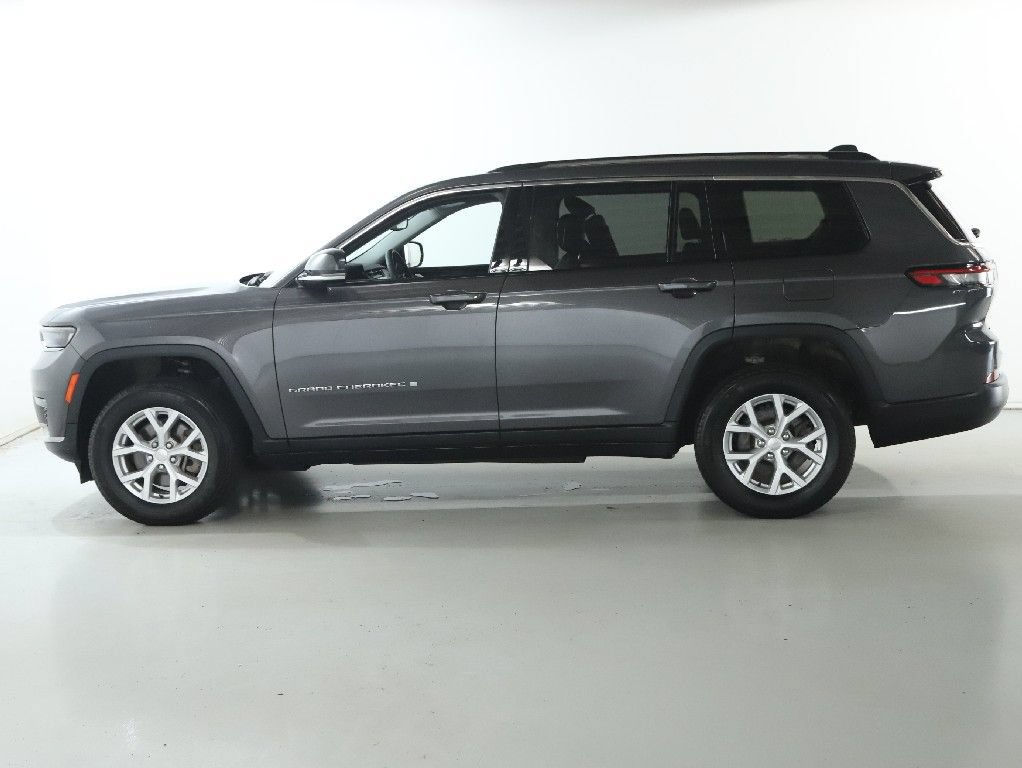 Used 2023 Jeep Grand Cherokee L Limited AWD/4WD image 39