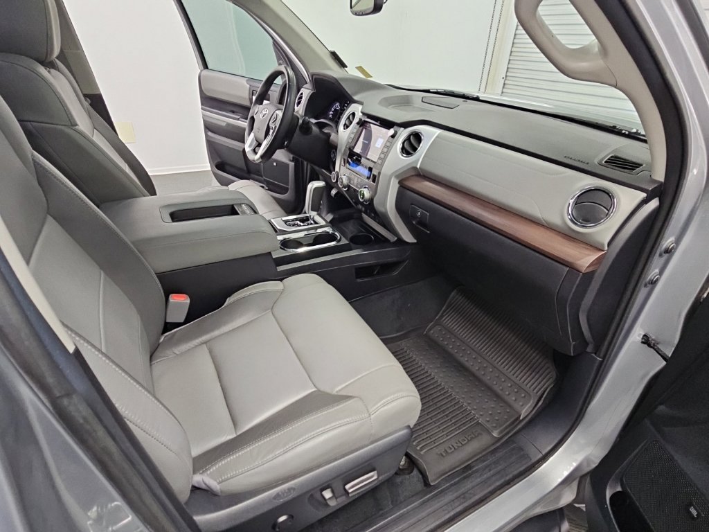 Used 2021 Toyota Tundra Limited w/ Limited Premium Package AWD/4WD image 41
