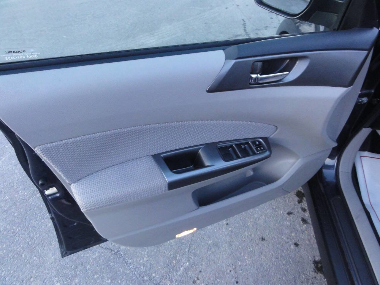 Used 2012 Subaru Forester 2.5X Premium w/ All-Weather Pkg image 32