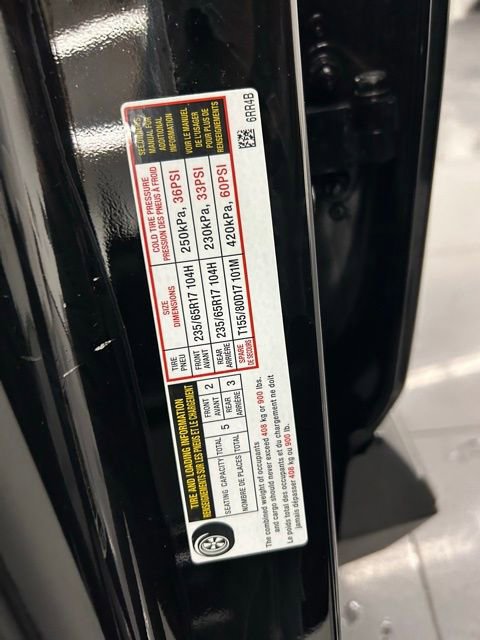 Used 2023 Nissan Rogue S image 31