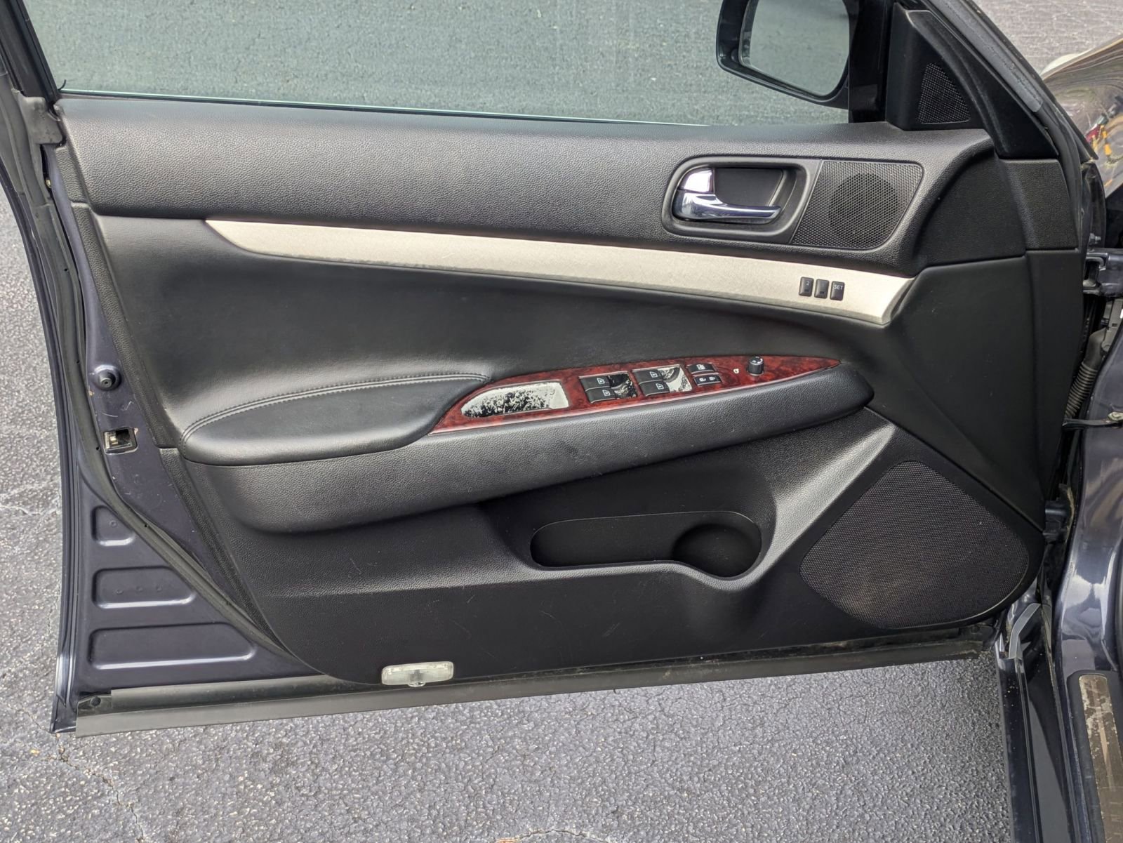 Used 2007 INFINITI G35 x Sedan w/ Premium Pkg image 20