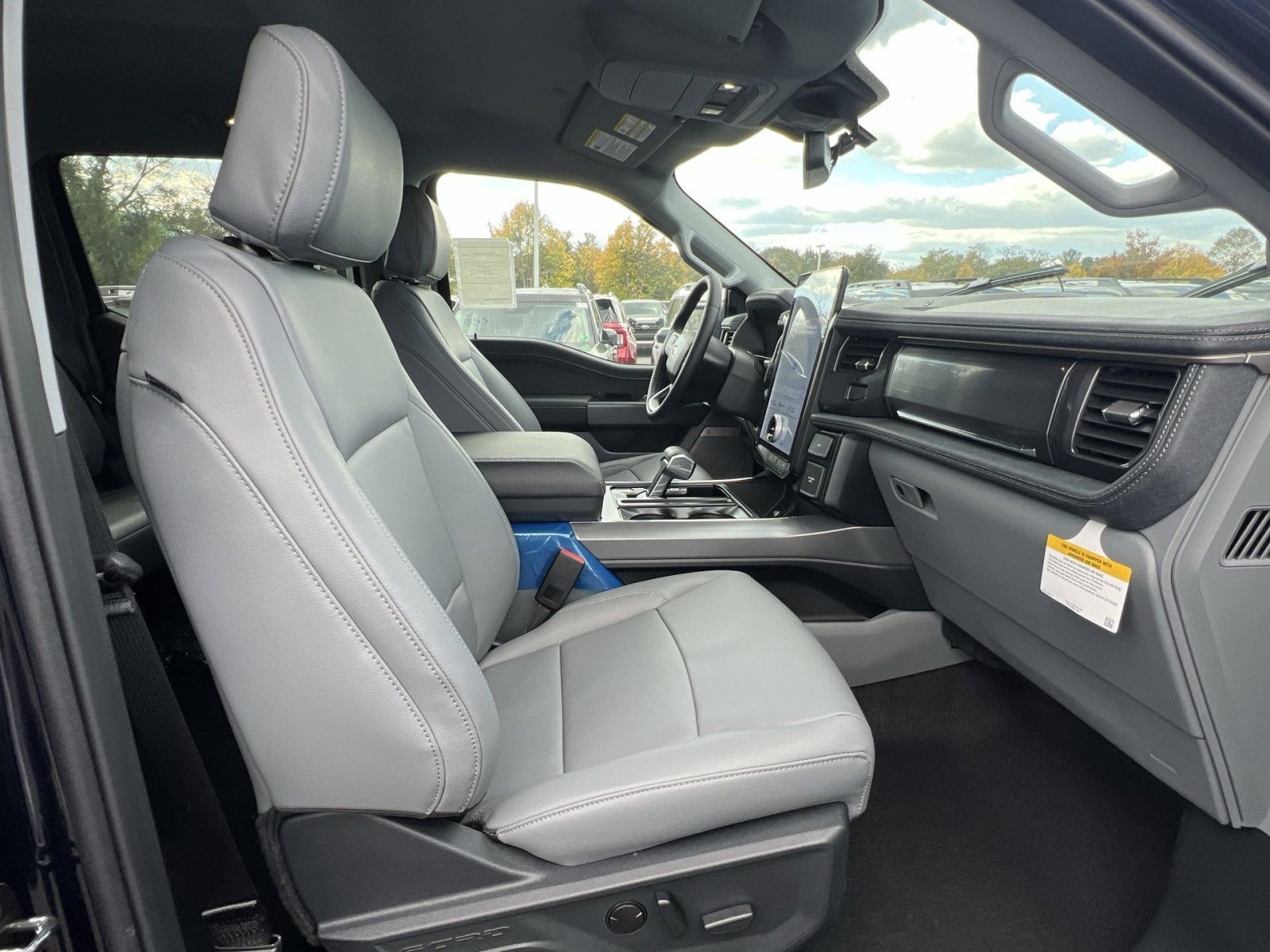 New 2025 Ford F150 Lightning Flash image 26