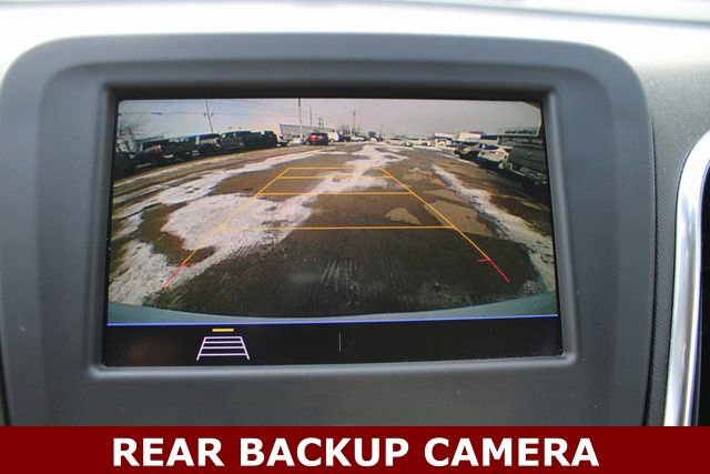 Used 2021 Chevrolet Equinox LT w/ Driver Convenience Package image 15