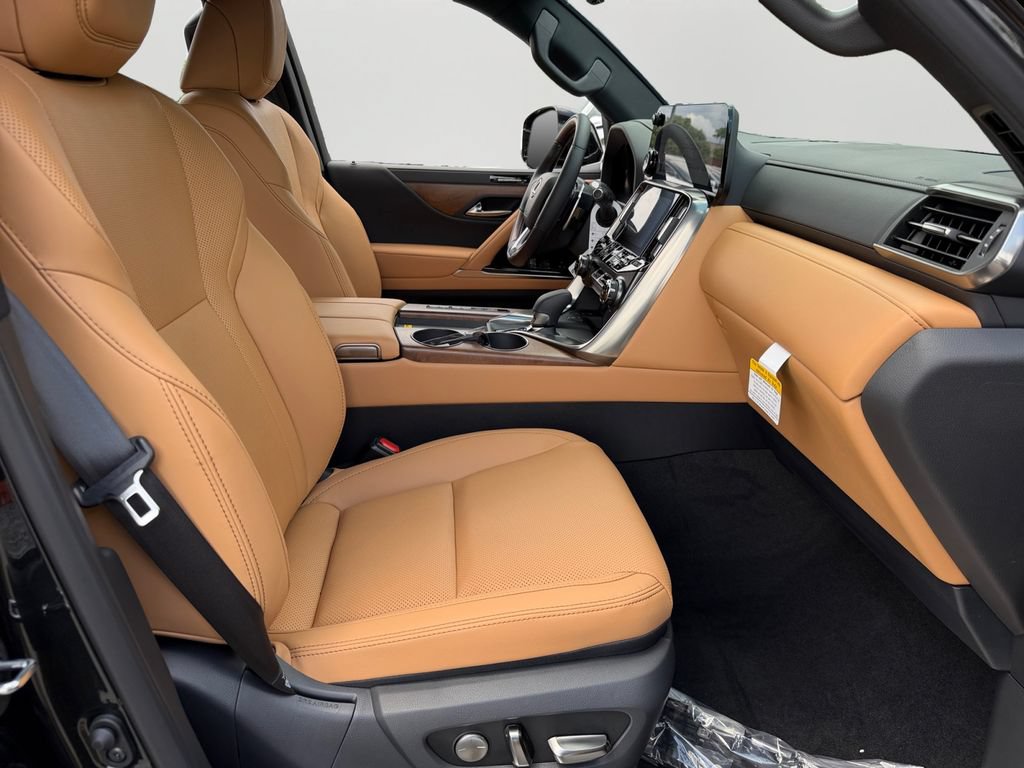 New 2026 Lexus LX 700h Luxury AWD/4WD image 7