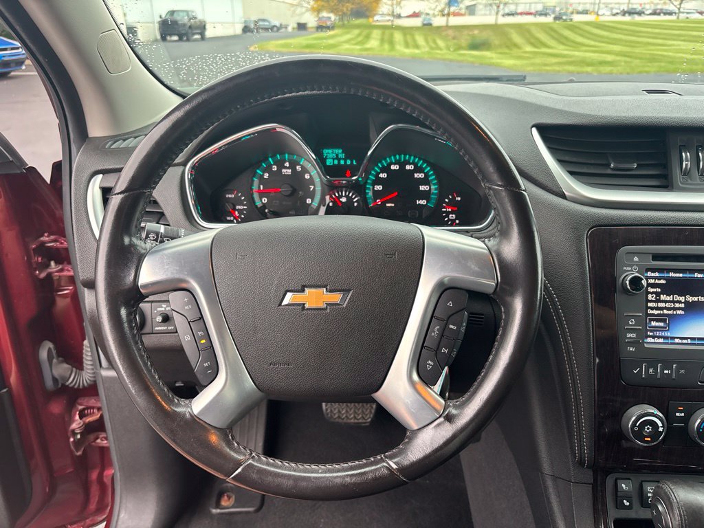 Used 2017 Chevrolet Traverse LT FWD image 14