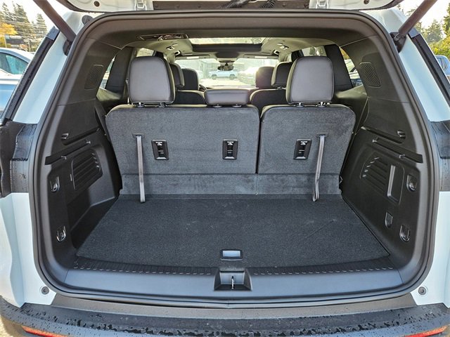 New 2026 GMC Acadia AT4 image 10