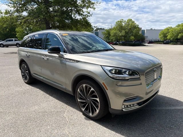 Certified 2023 Lincoln Aviator Reserve w/ Equipment Group 201A AWD/4WD image 7