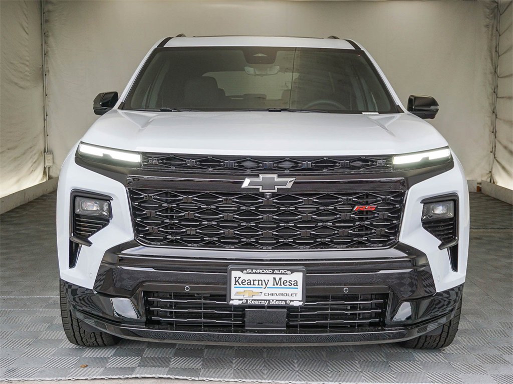 New 2026 Chevrolet Traverse RS w/ LPO, Floor Liner Package image 2