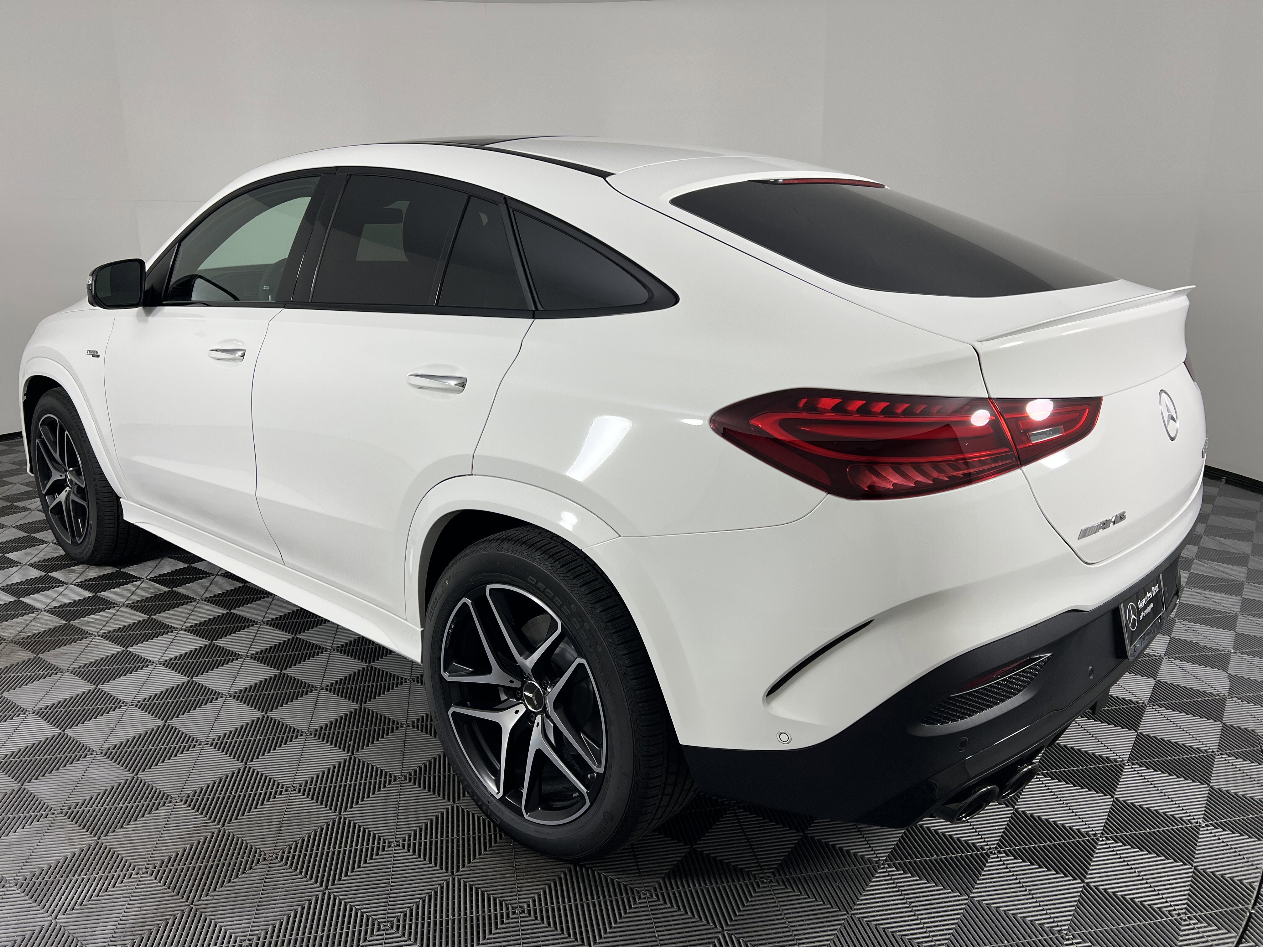 New 2026 Mercedes-Benz GLE 53 AMG 4MATIC Coupe image 10