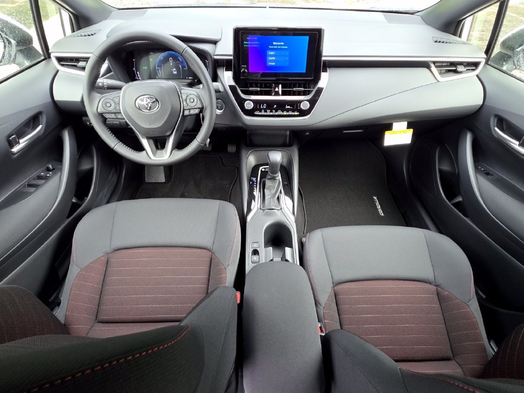 New 2027 Toyota Corolla SE FWD image 4