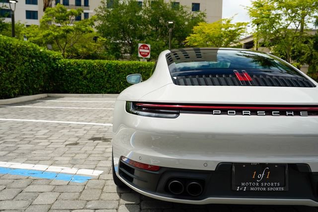 Used 2021 Porsche 911 Carrera 4 AWD/4WD image 24