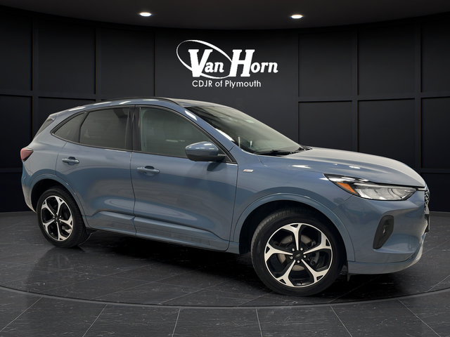 Used 2024 Ford Escape ST-Line Select w/ Tech Pack #2