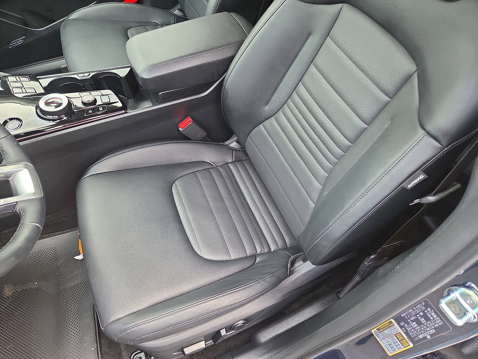 Used 2025 Kia Sportage SX Prestige image 13