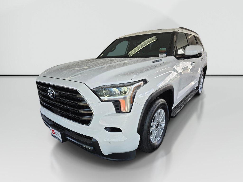 Certified 2026 Toyota Sequoia SR5 AWD/4WD image 7