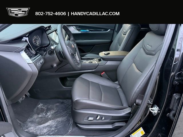 New 2026 Cadillac XT5 Premium Luxury w/ LPO, Floor Liner Package image 11