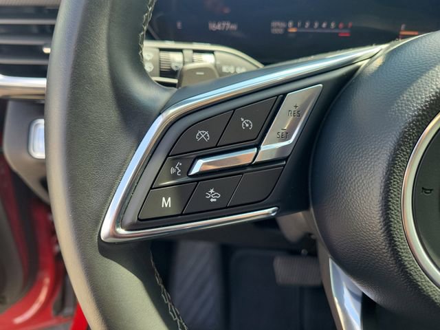 Used 2025 Buick Envision Preferred image 28