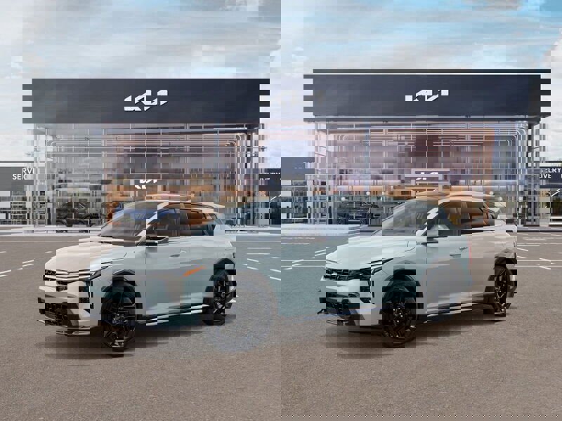 New 2026 Kia K4 GT-Line Turbo image 3