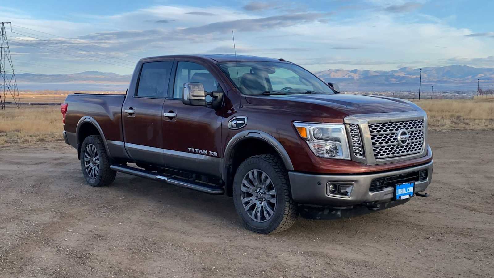 Used 2018 Nissan Titan Platinum Reserve w/ Platinum Utility Package image 2