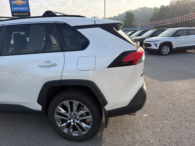 Used 2020 Toyota RAV4 Limited w/ All Weather Liner Package AWD/4WD image 7