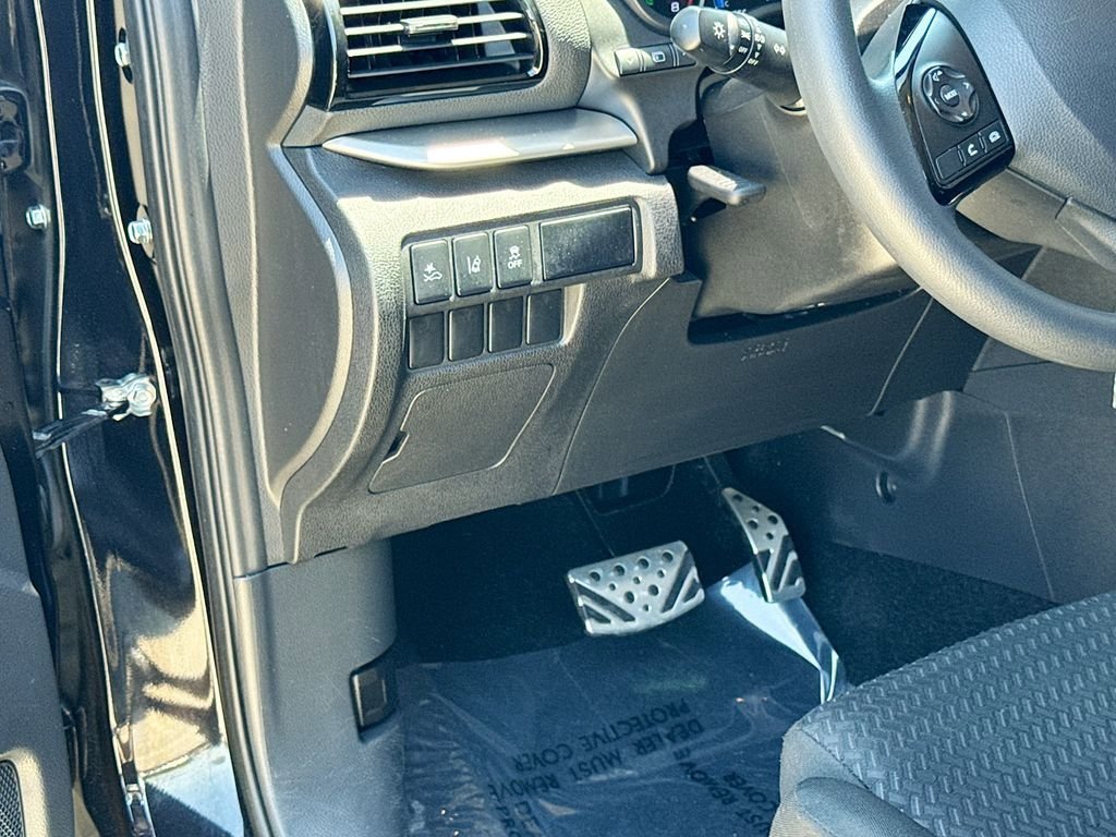 Used 2025 Mitsubishi Eclipse Cross ES AWD/4WD image 17