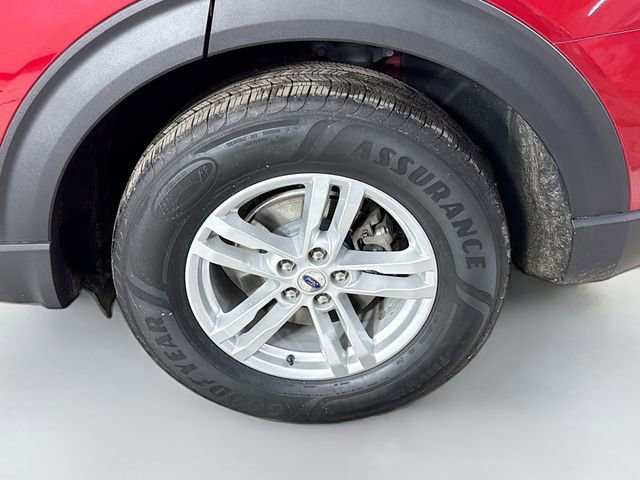 Certified 2022 Ford Explorer XLT w/ Equipment Group 202A image 31