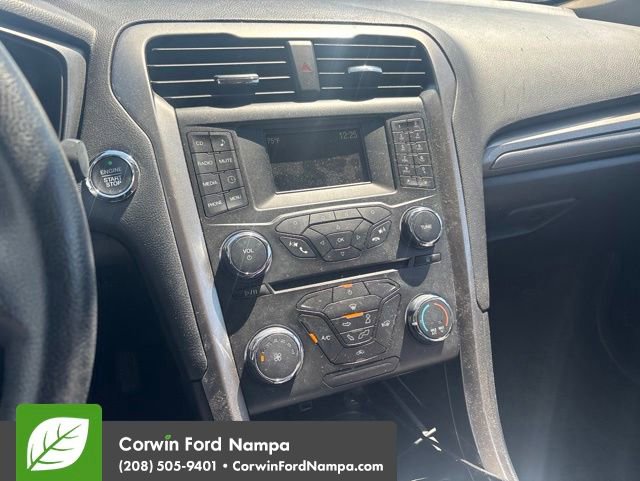 Used 2018 Ford Fusion S FWD image 19