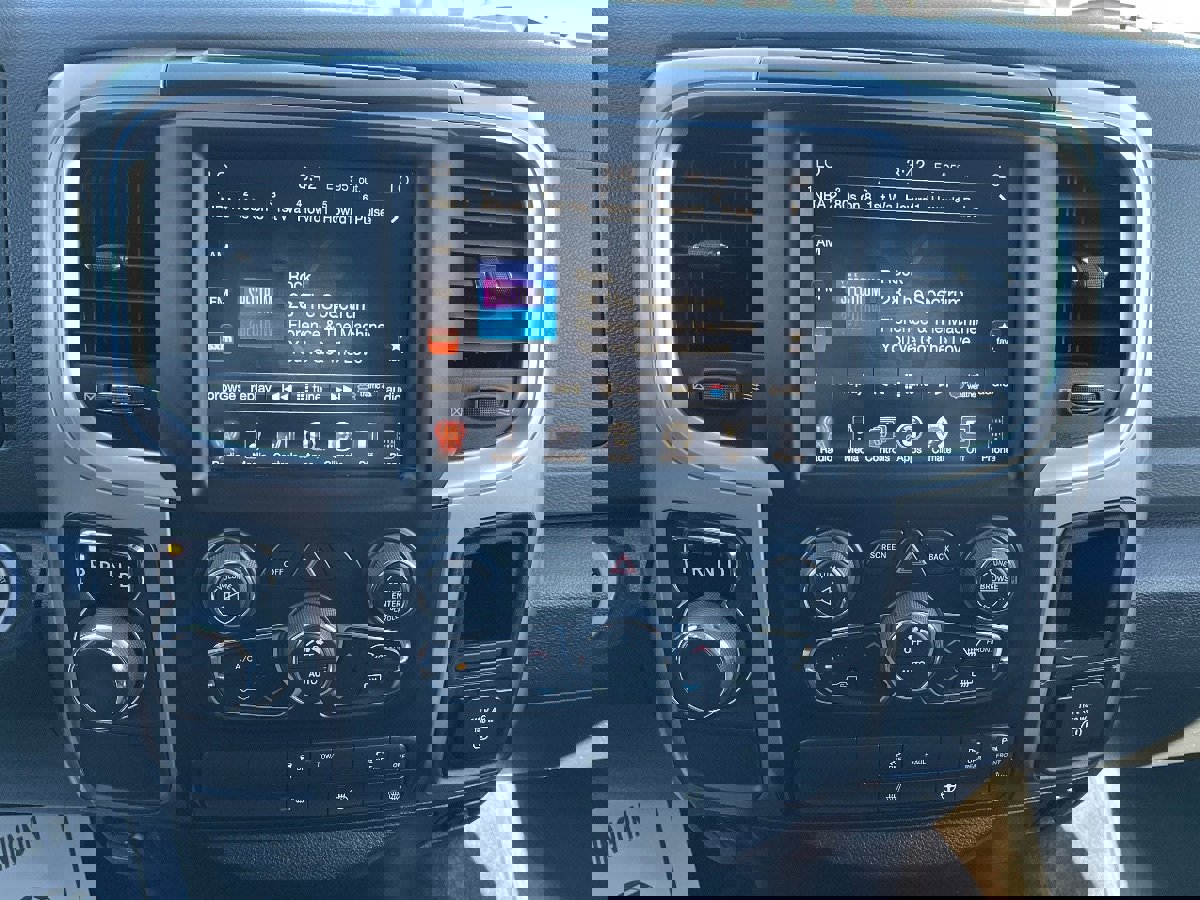 Used 2015 RAM 1500 Big Horn RWD image 13