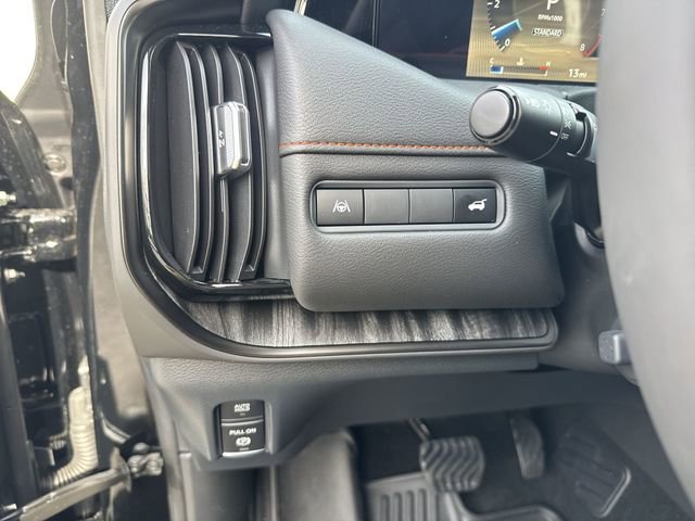 New 2026 Nissan Armada PRO-4X w/ Captain's Chari Seat Package image 27