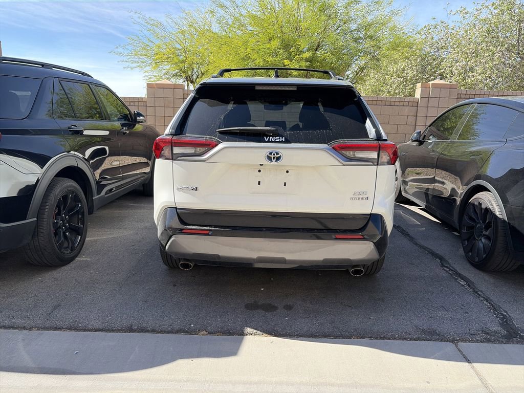 Used 2020 Toyota RAV4 XSE AWD/4WD image 5