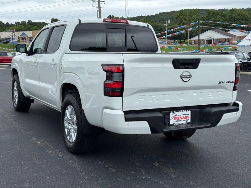 Used 2022 Nissan Frontier SV AWD/4WD image 6