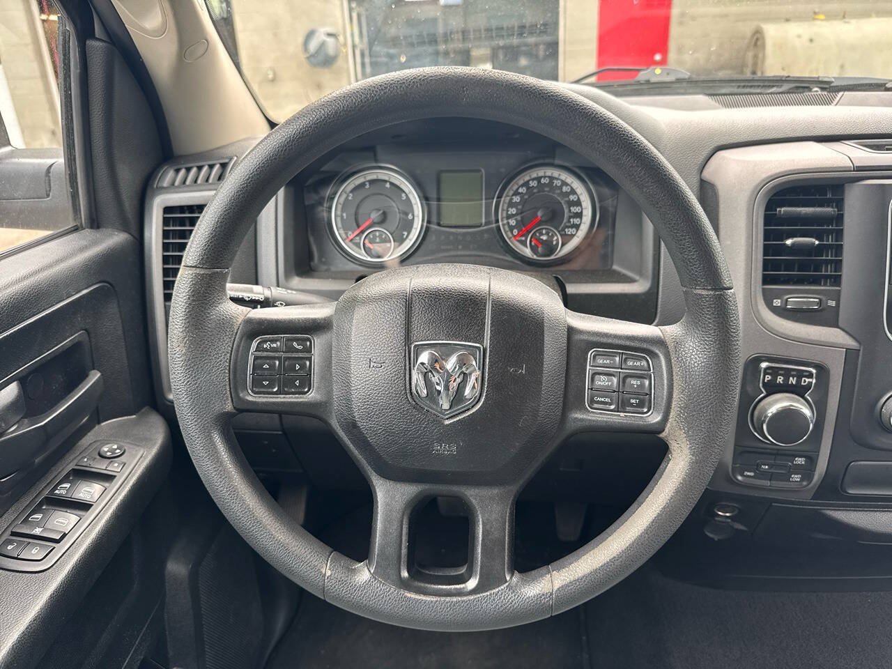 Used 2018 RAM 1500 Express w/ Express Value Package AWD/4WD image 16