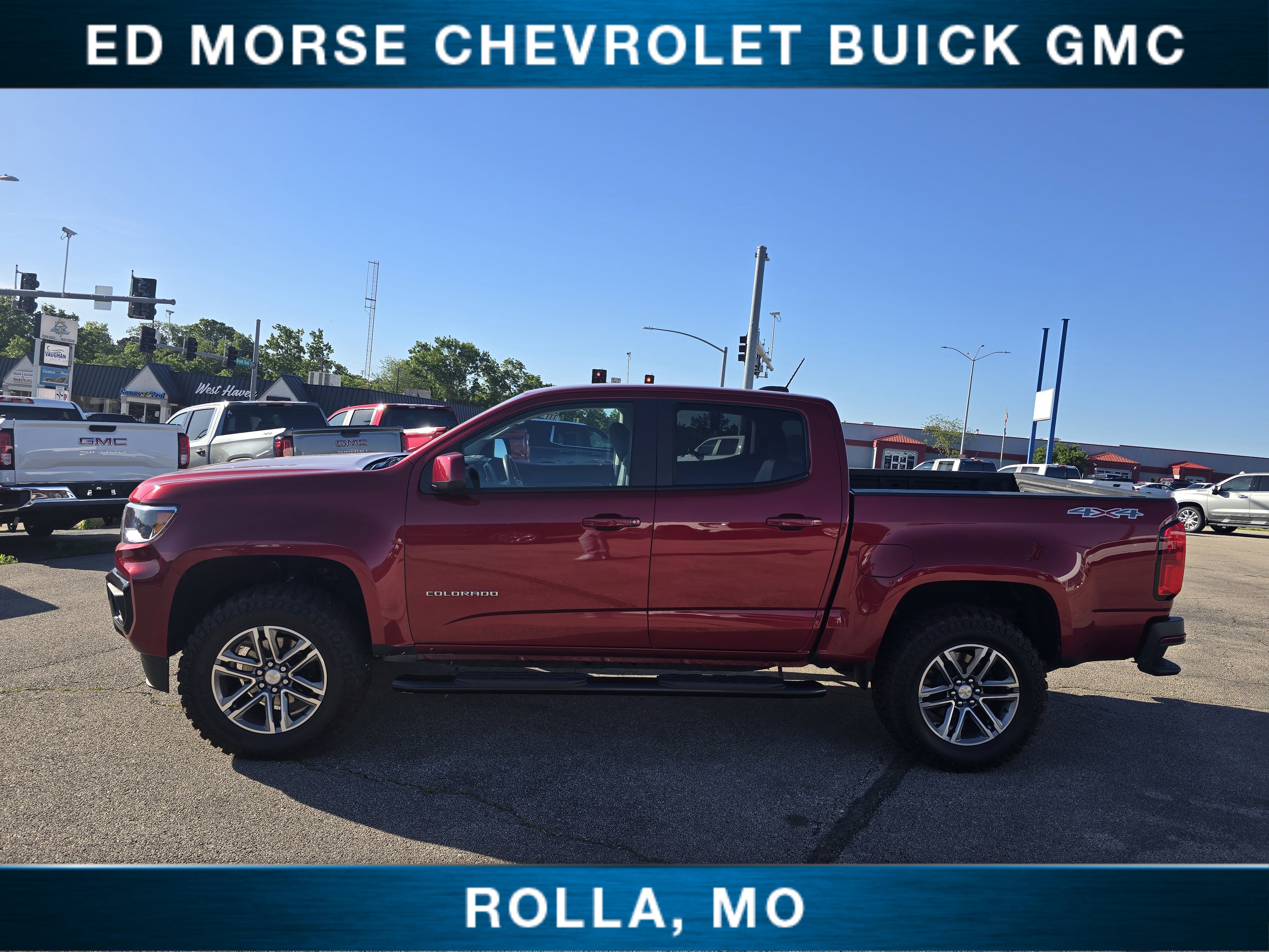 Certified 2022 Chevrolet Colorado W/T w/ Custom Special Edition AWD/4WD image 6