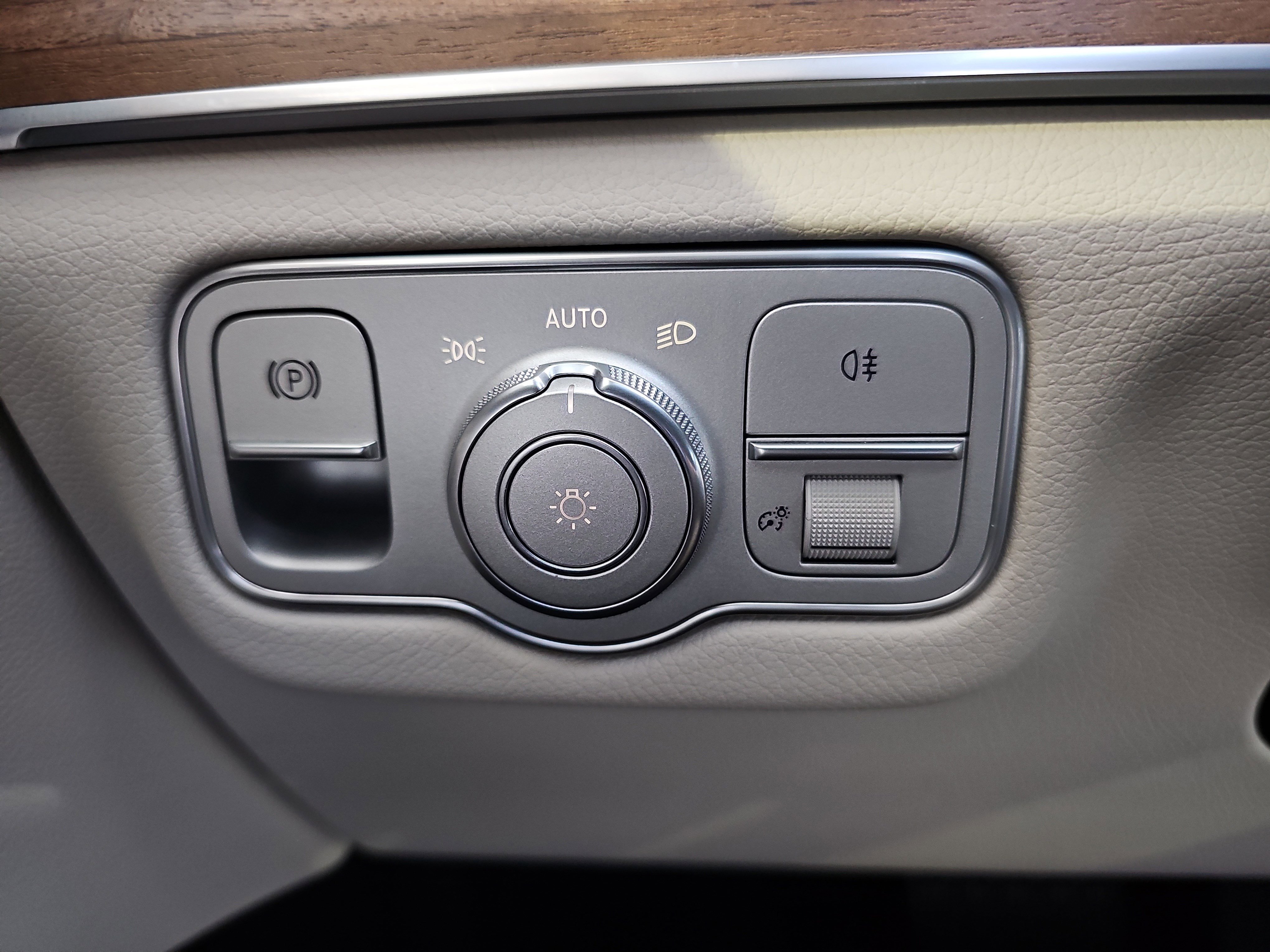Certified 2026 Mercedes-Benz GLE 350 4MATIC image 27