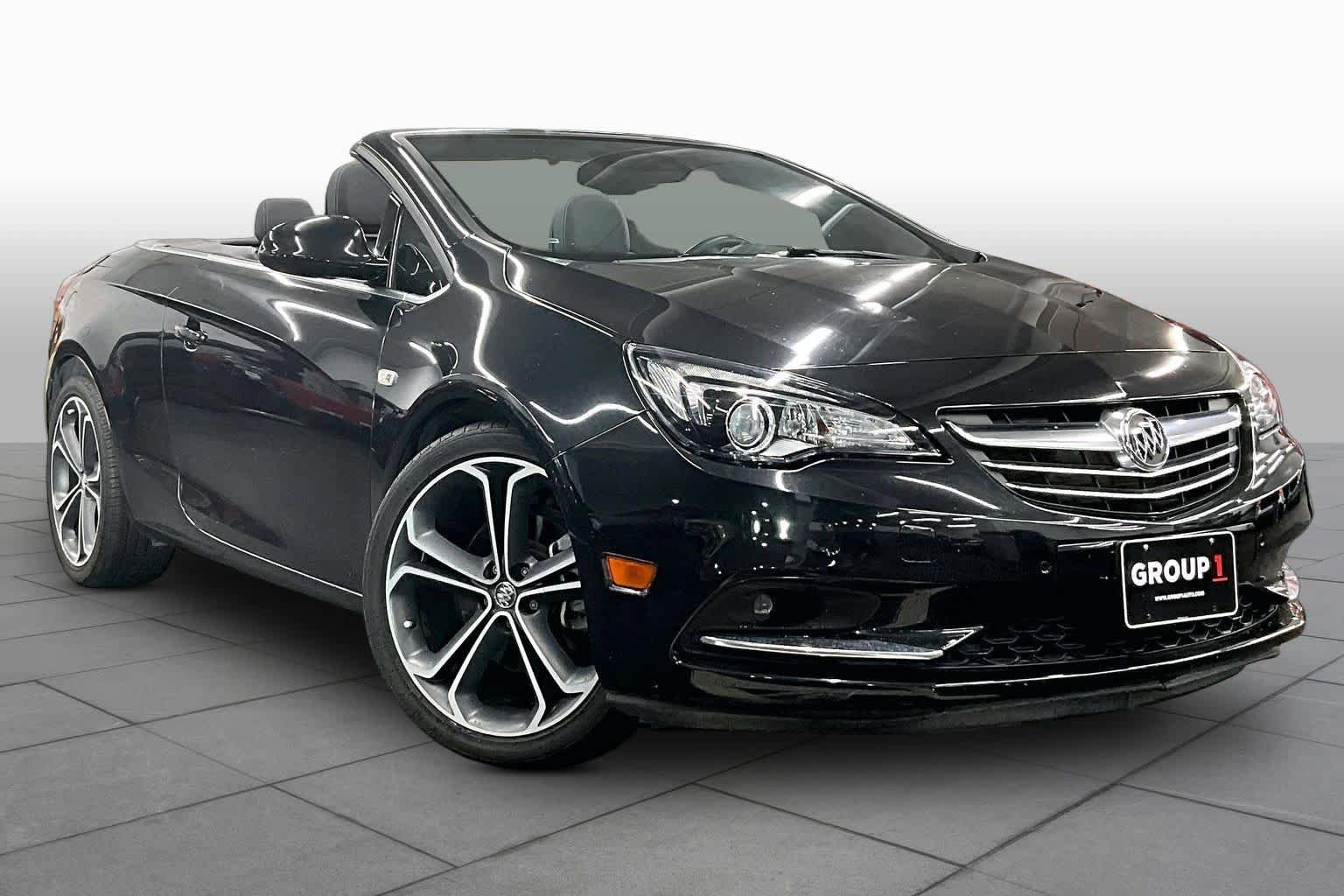 Used 2016 Buick Cascada Premium image 2