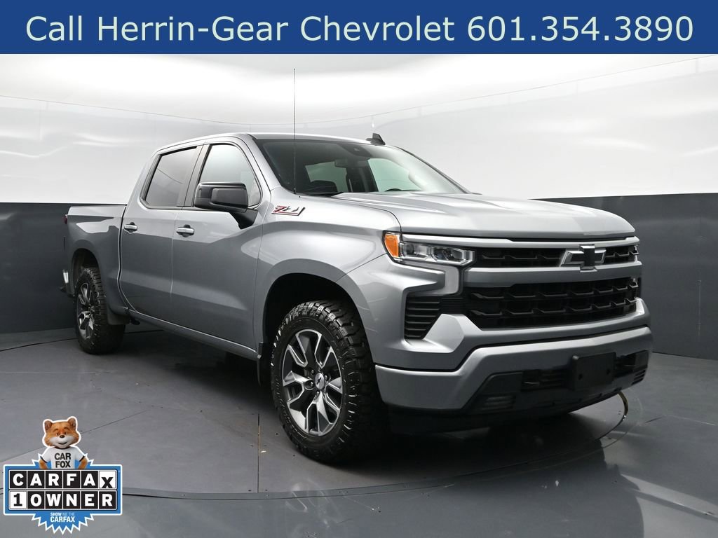 Used 2024 Chevrolet Silverado 1500 RST w/ Convenience Package II AWD/4WD image 9