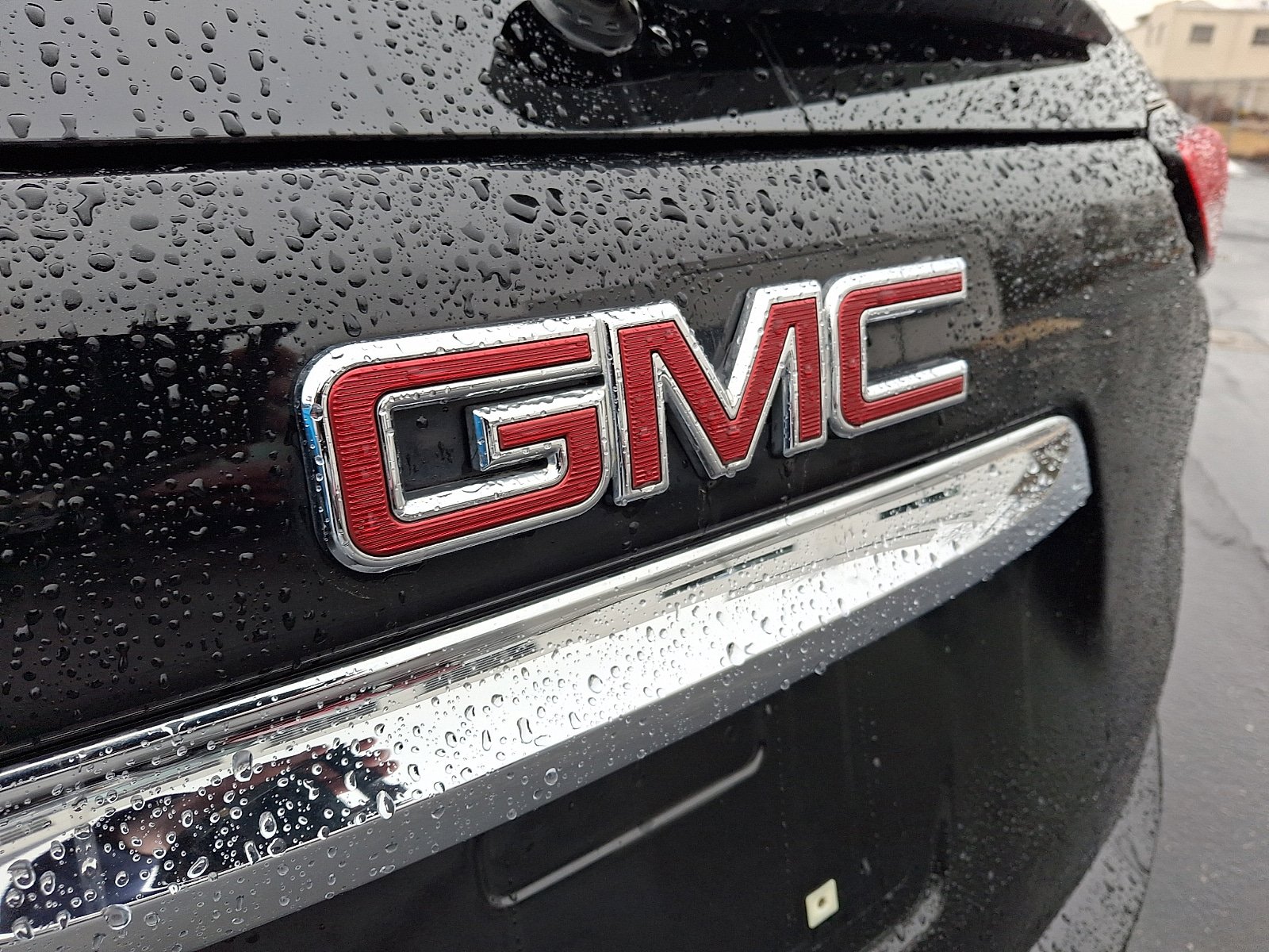 Used 2019 GMC Terrain SLE image 29