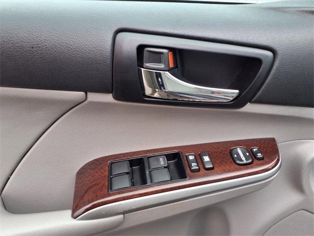 Used 2012 Toyota Camry XLE image 43