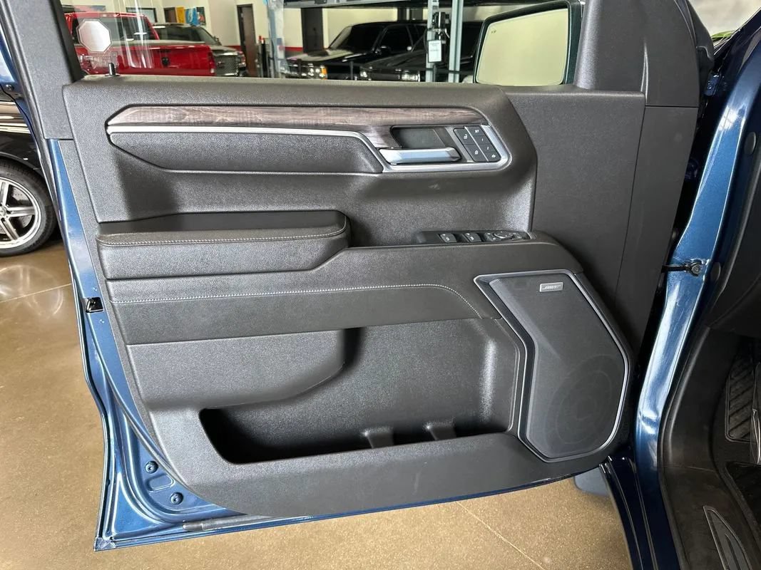 Used 2022 Chevrolet Silverado 1500 LTZ w/ Max Trailering Package AWD/4WD image 54