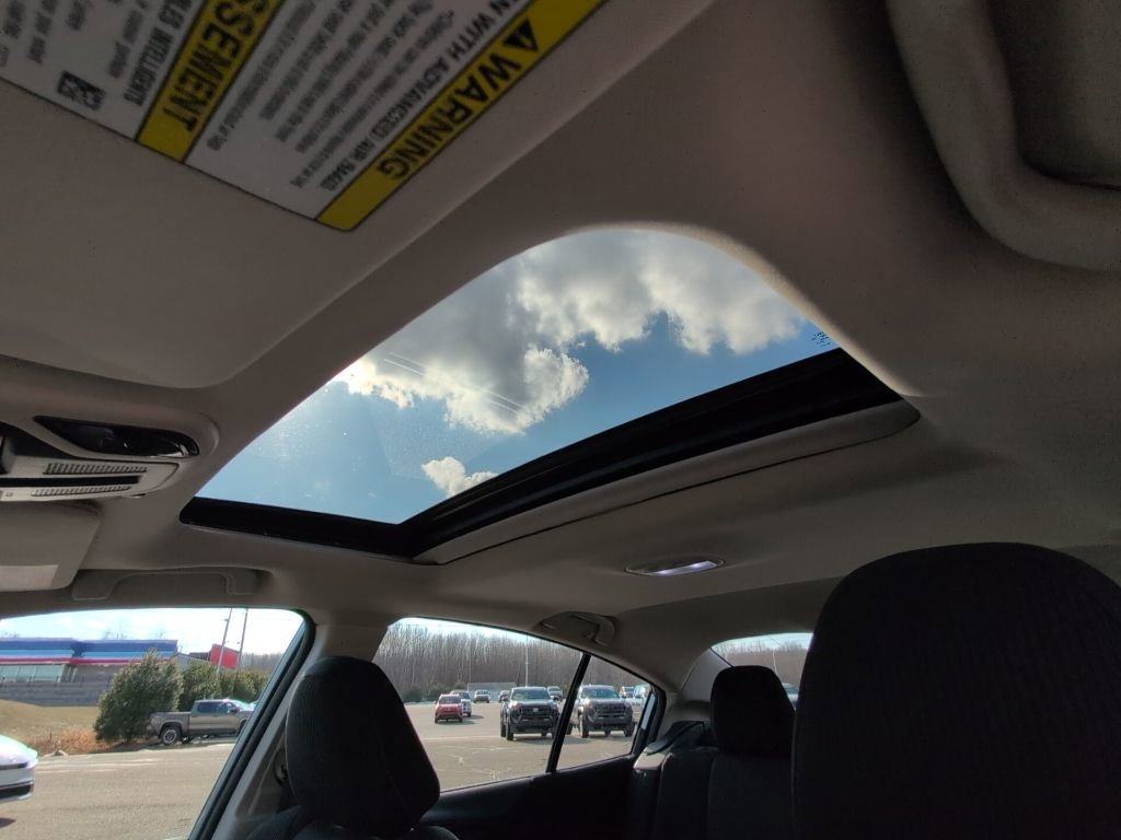 Used 2023 Subaru Legacy Premium image 24