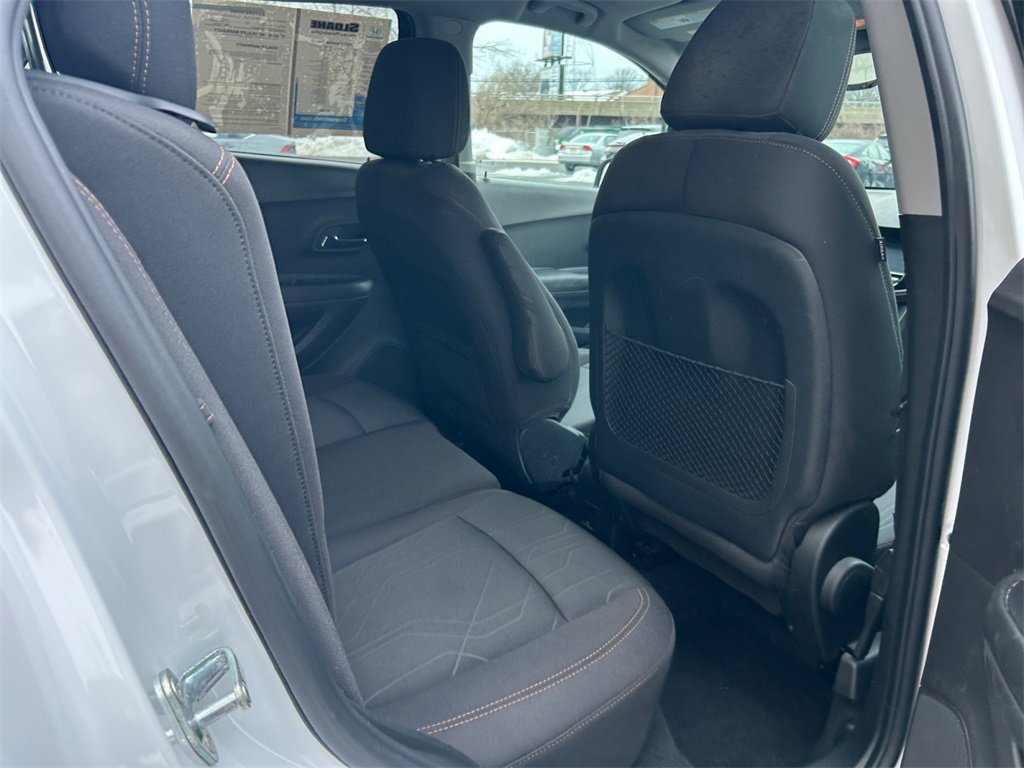 Used 2017 Chevrolet Trax LT image 21